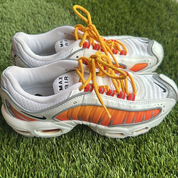 Nike Air Max Tailwind 4 white university Sneakers Shoes Women’s Size 7 - Picture 5 of 8